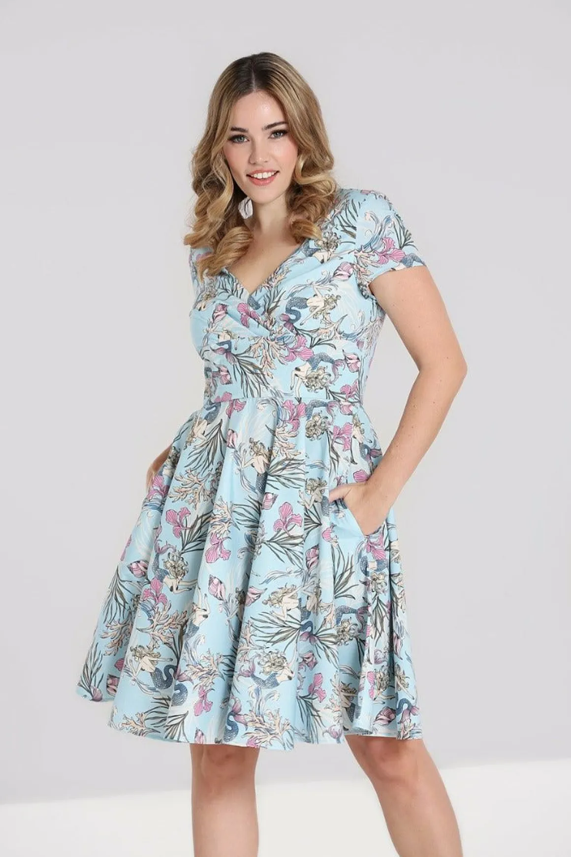 Flash Sale Attina Mid Dress Women Knee Dresses