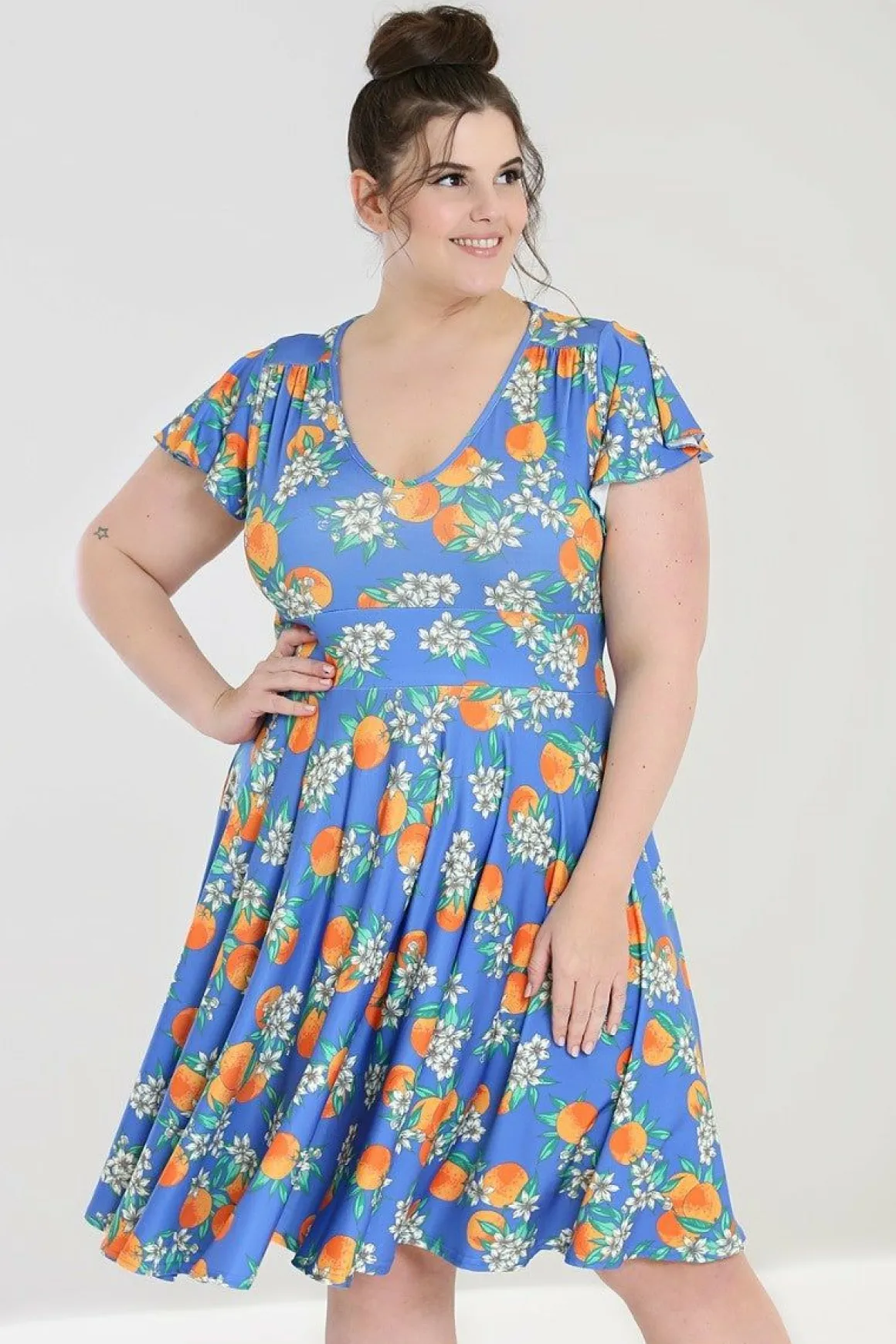 New Castellana Dress Women Knee Dresses