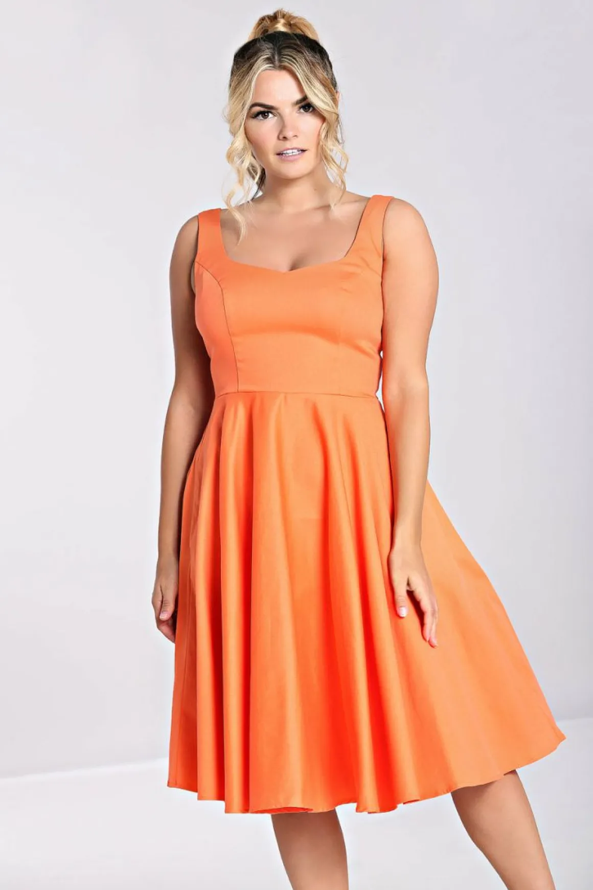 Clearance Heidi Dress Women Midi Dresses