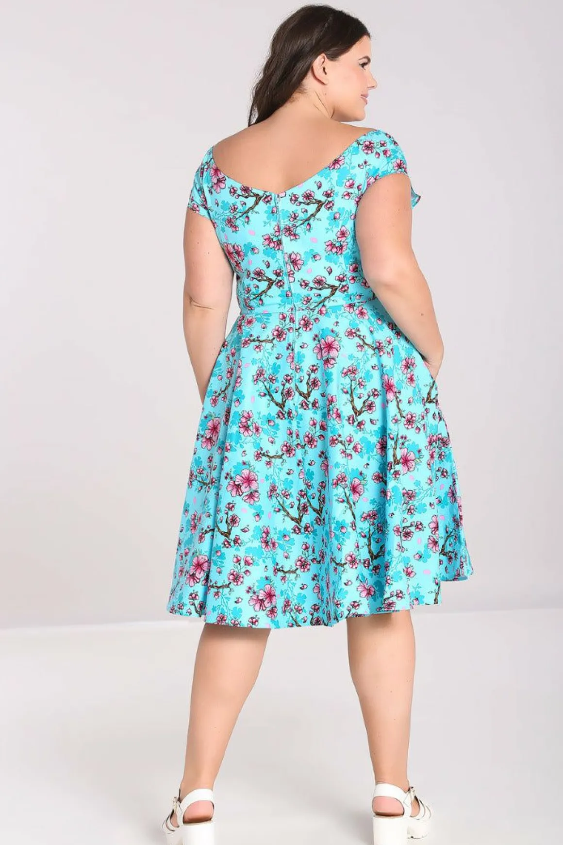 Cheap Louella Dress Women Midi Dresses