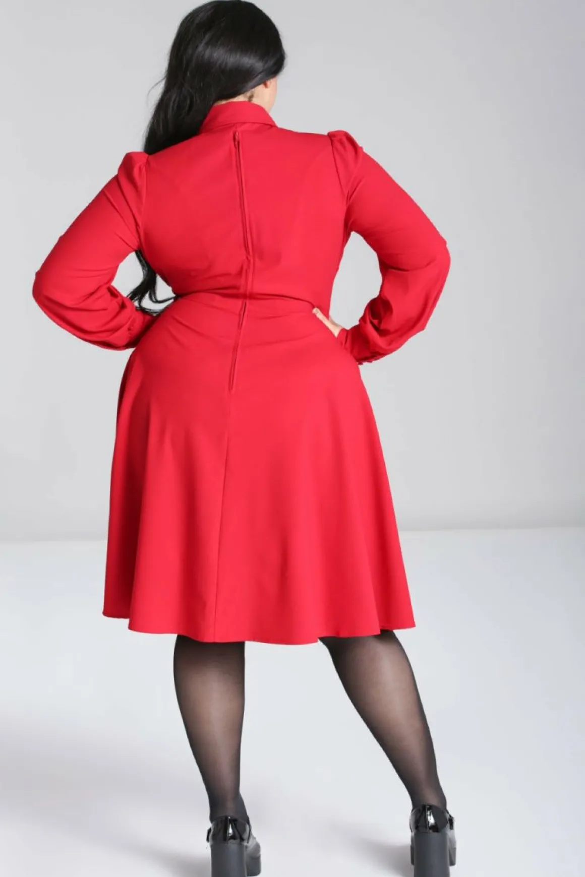 Online Mia Dress Women Midi Dresses